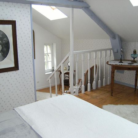 Bed and Breakfast Le Relais Du Mont Chauve Caumont-Sur-Aure Exterior foto